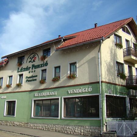 Lázár Pension&Restaurant Gyergyószentmiklós Kültér fotó