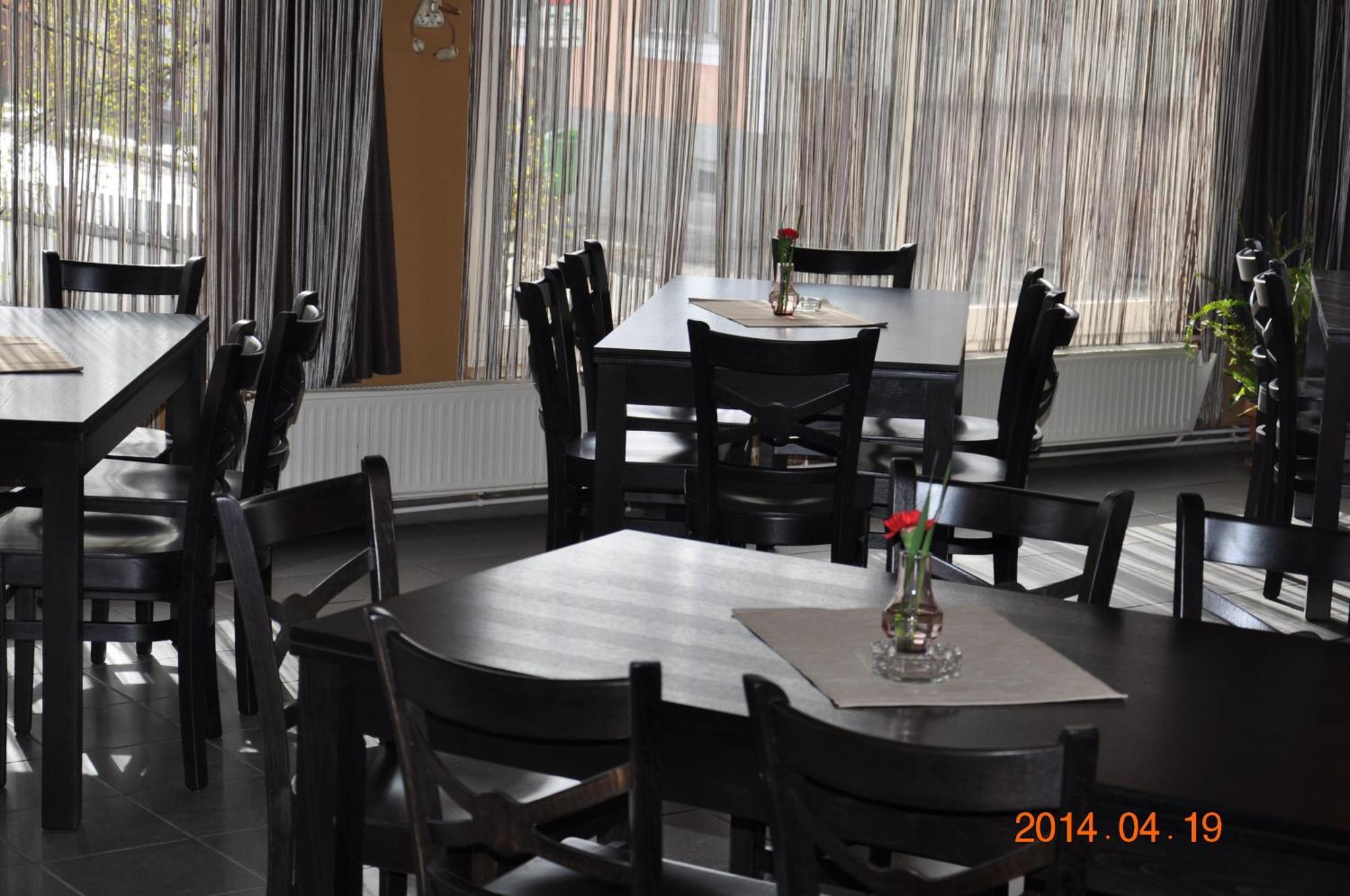 Lázár Pension&Restaurant Gyergyószentmiklós Kültér fotó