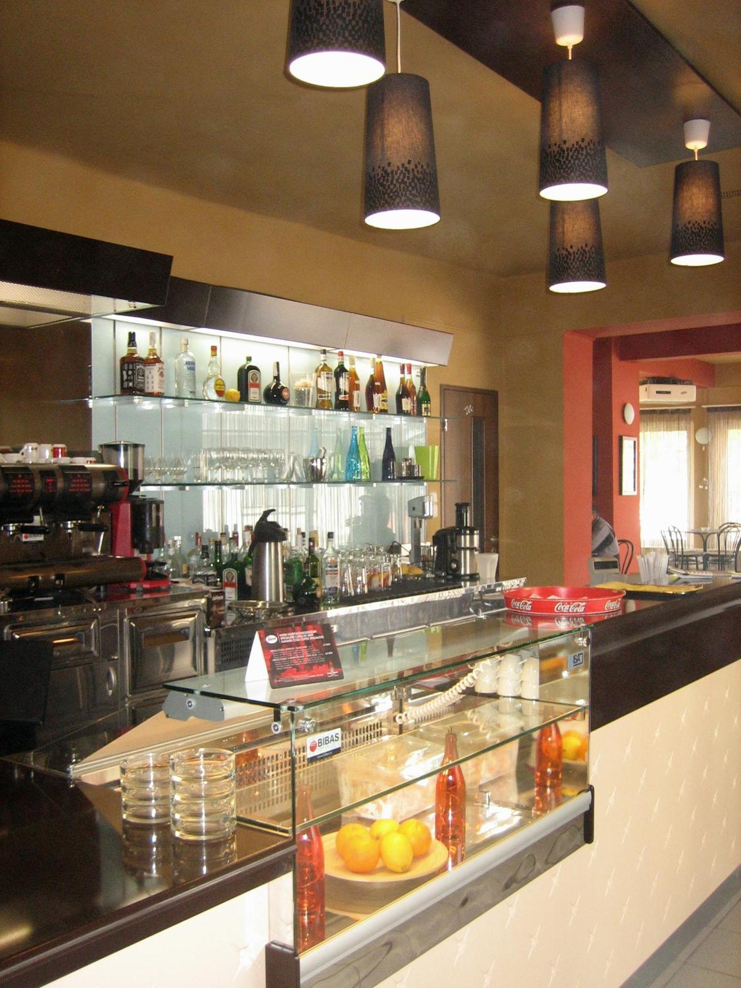 Lázár Pension&Restaurant Gyergyószentmiklós Kültér fotó