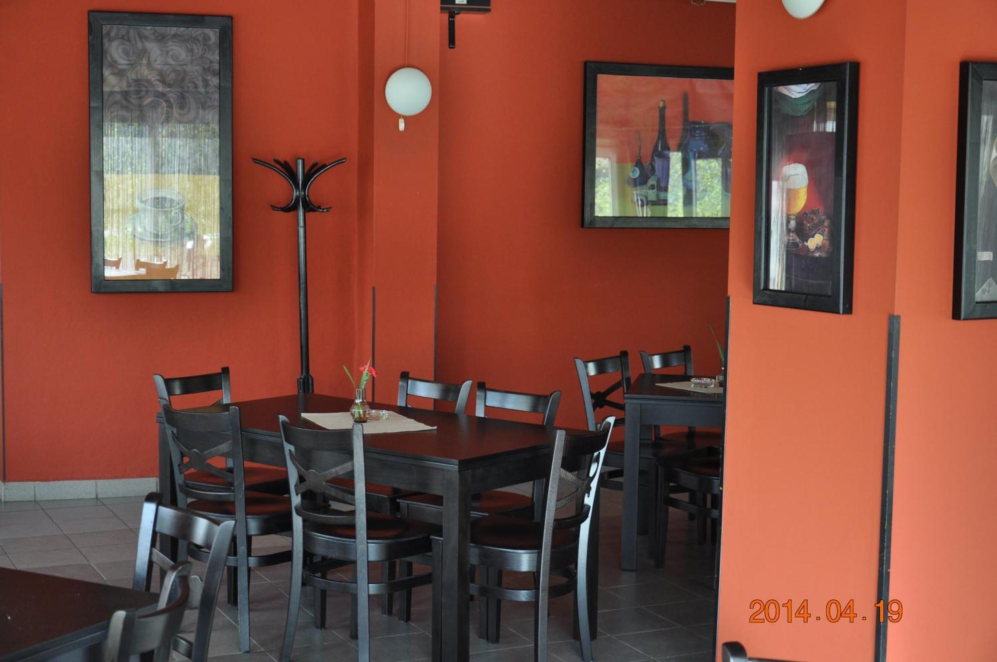 Lázár Pension&Restaurant Gyergyószentmiklós Kültér fotó